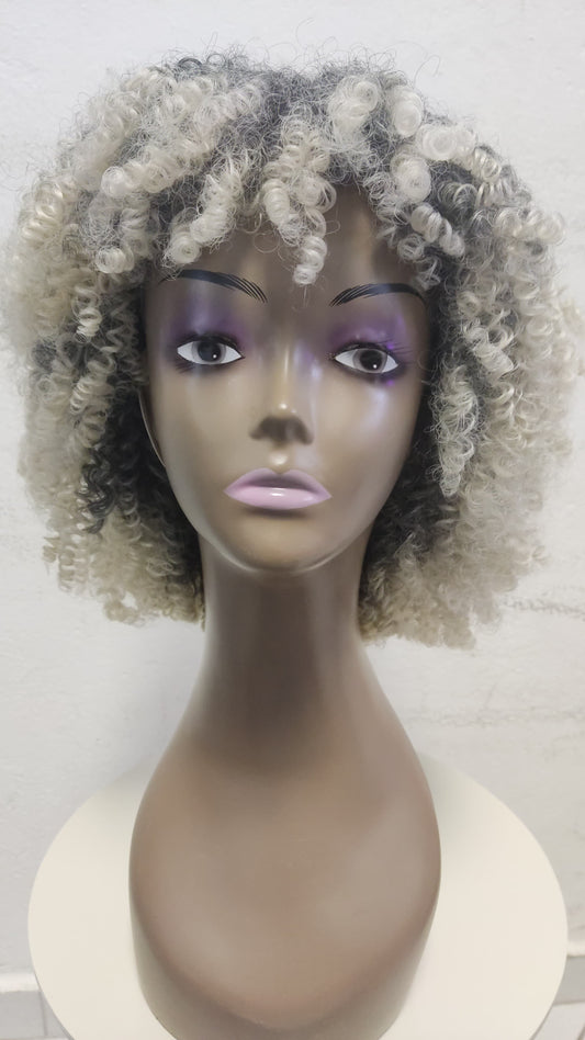 Outlet #34 Wig Zara - Grisalha com Pontas Platinadas