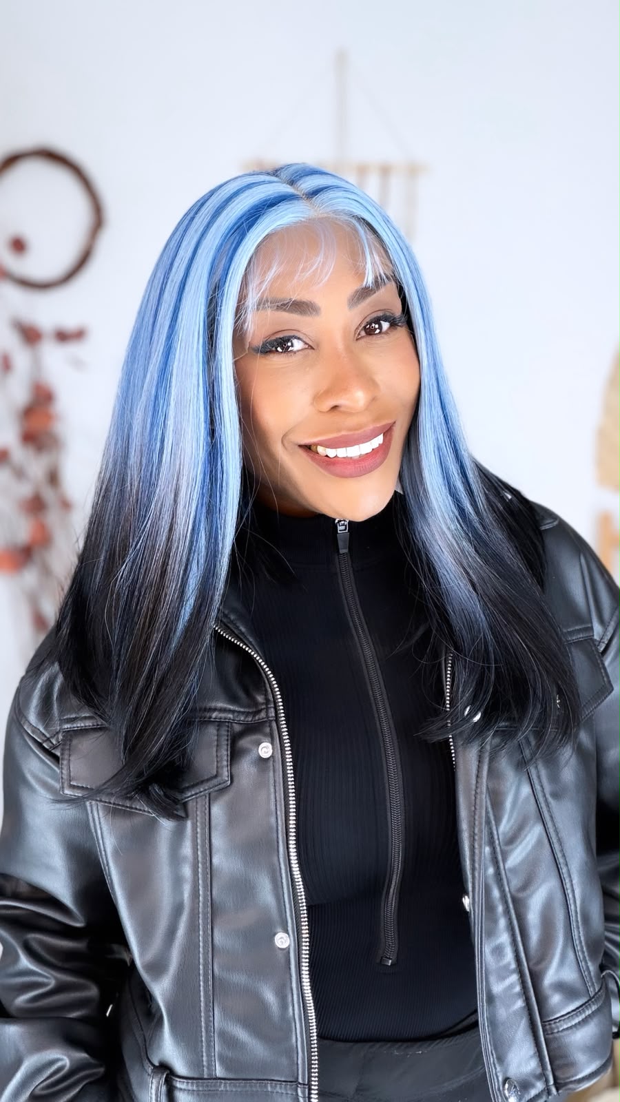 Lace Front 13x7 Bria - Azul com Pontas Castanho LPTT1BTQB