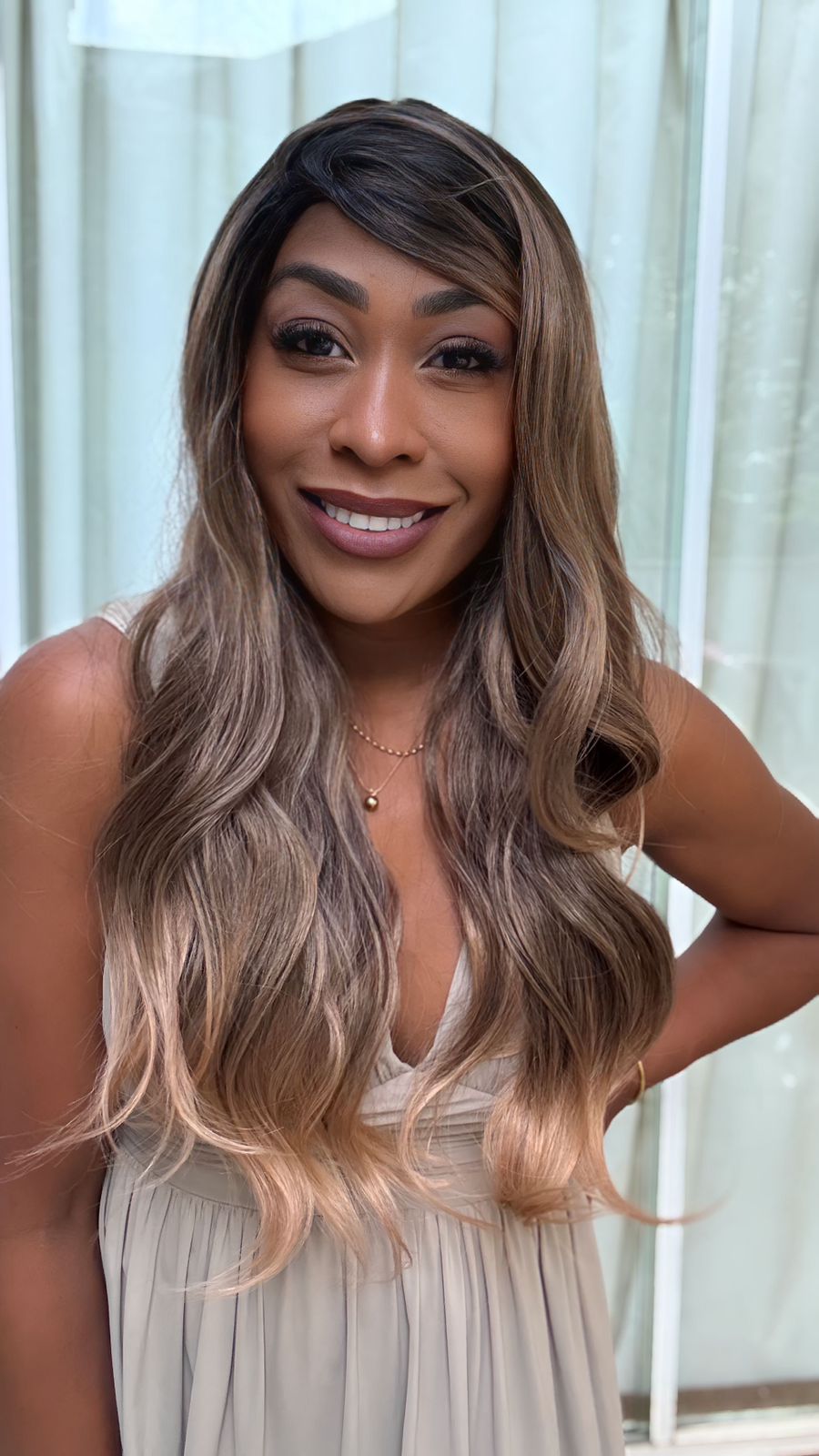 Lace Wig Bio Fibra Leny - Morena iluminada Dourada #RT2/4A/22